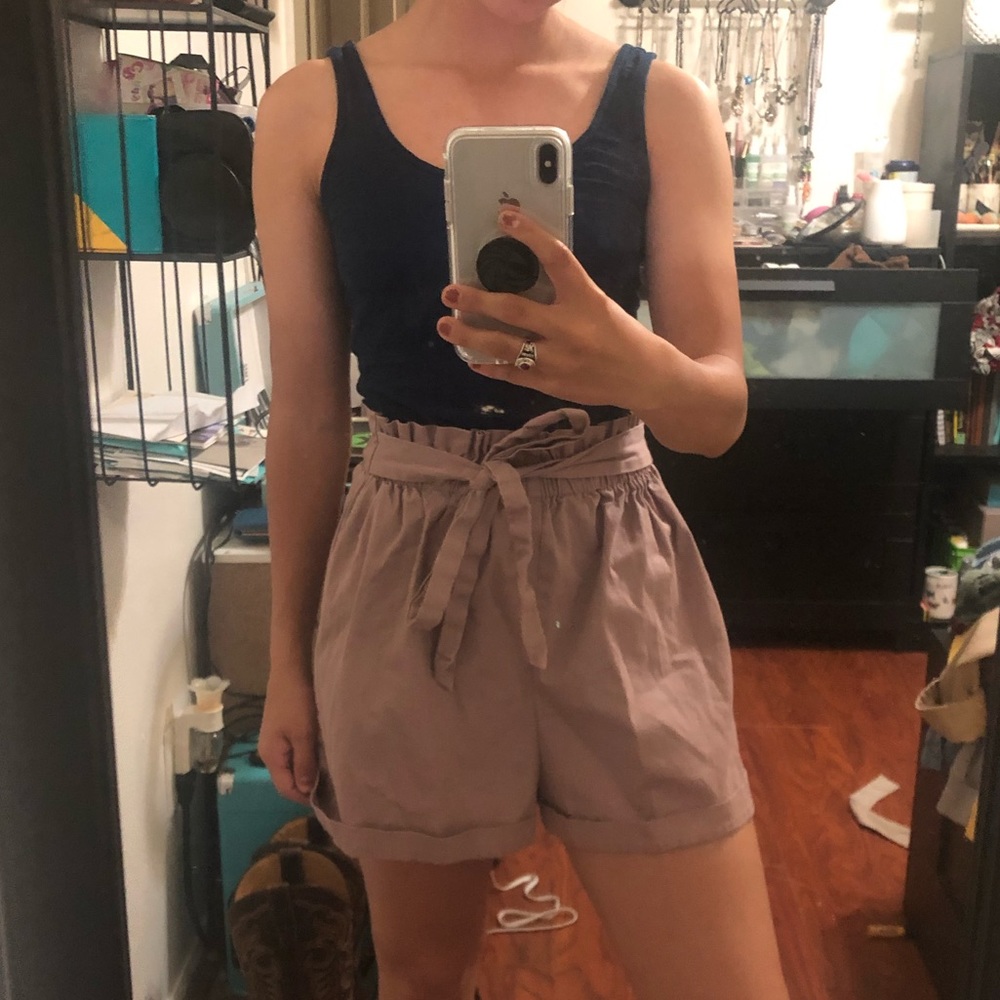 Lilac/light purple shorts
